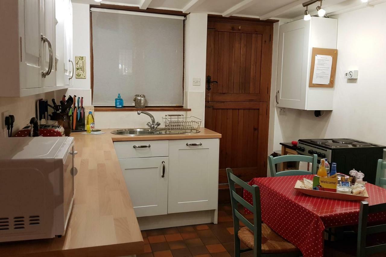 Dove Cottage, Tideswell Bagian luar foto